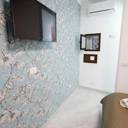 Le Stanze Di Aurora Pensión 3*